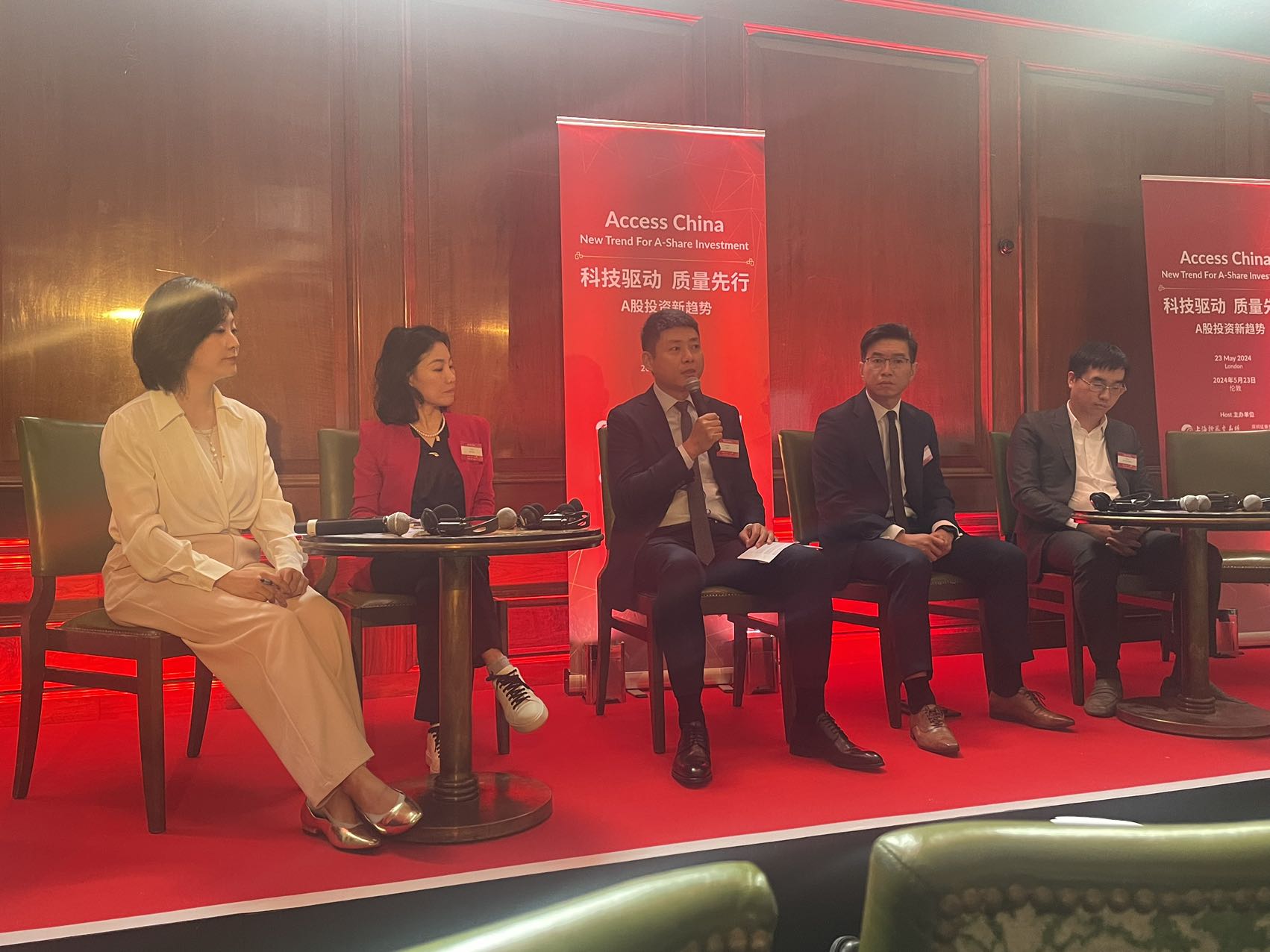 Assisting in Building a New Pattern of Capital Market Opening, Tinci Material Appears at the Overseas 